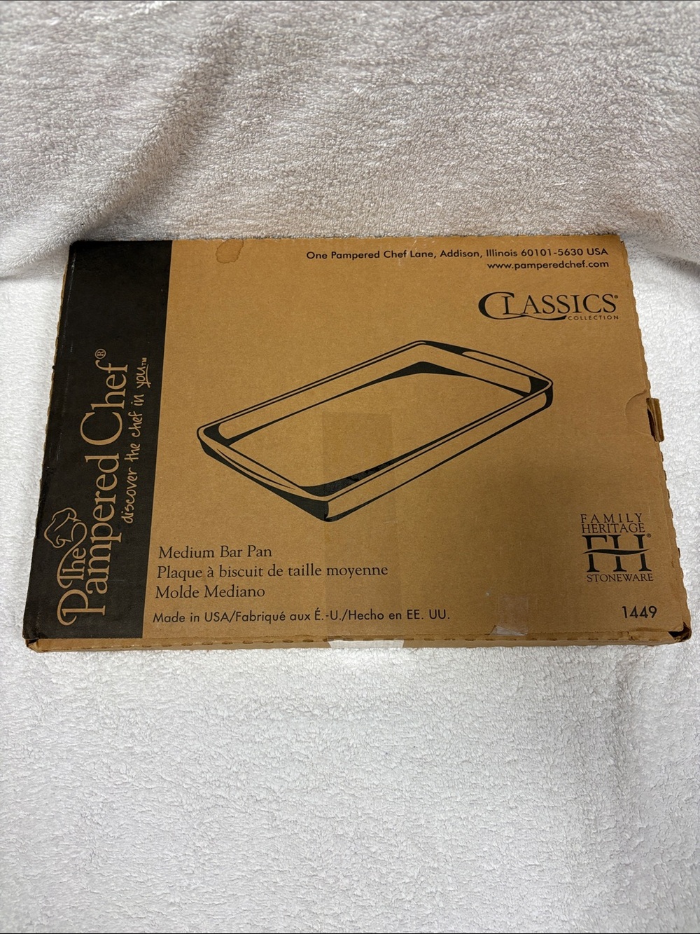 The Pampered Chef Classics Medium Bar Pan stoneware 1449